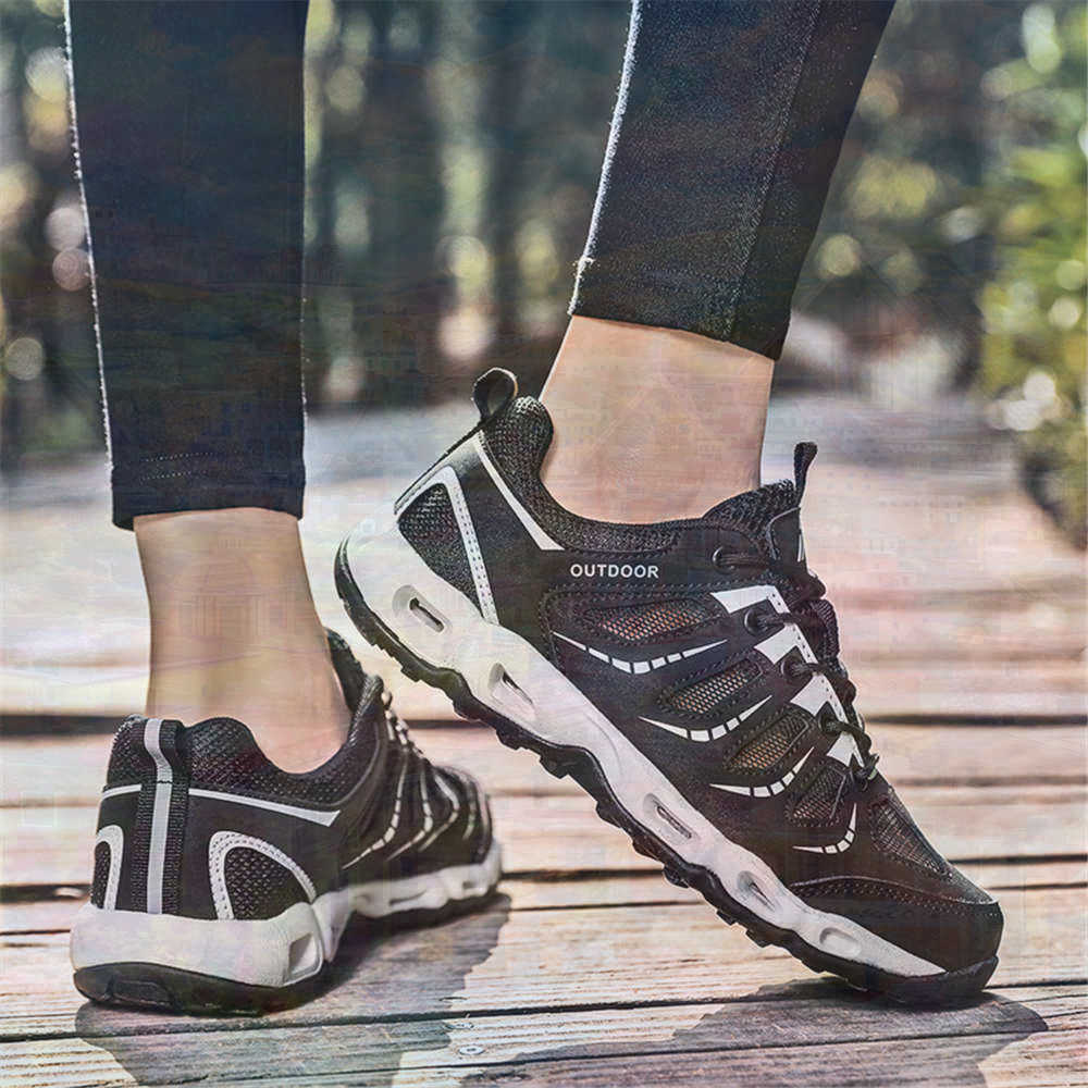 Sumer Round Tip Silver Sneaker - огляд і ціна Mens Grooming Brand