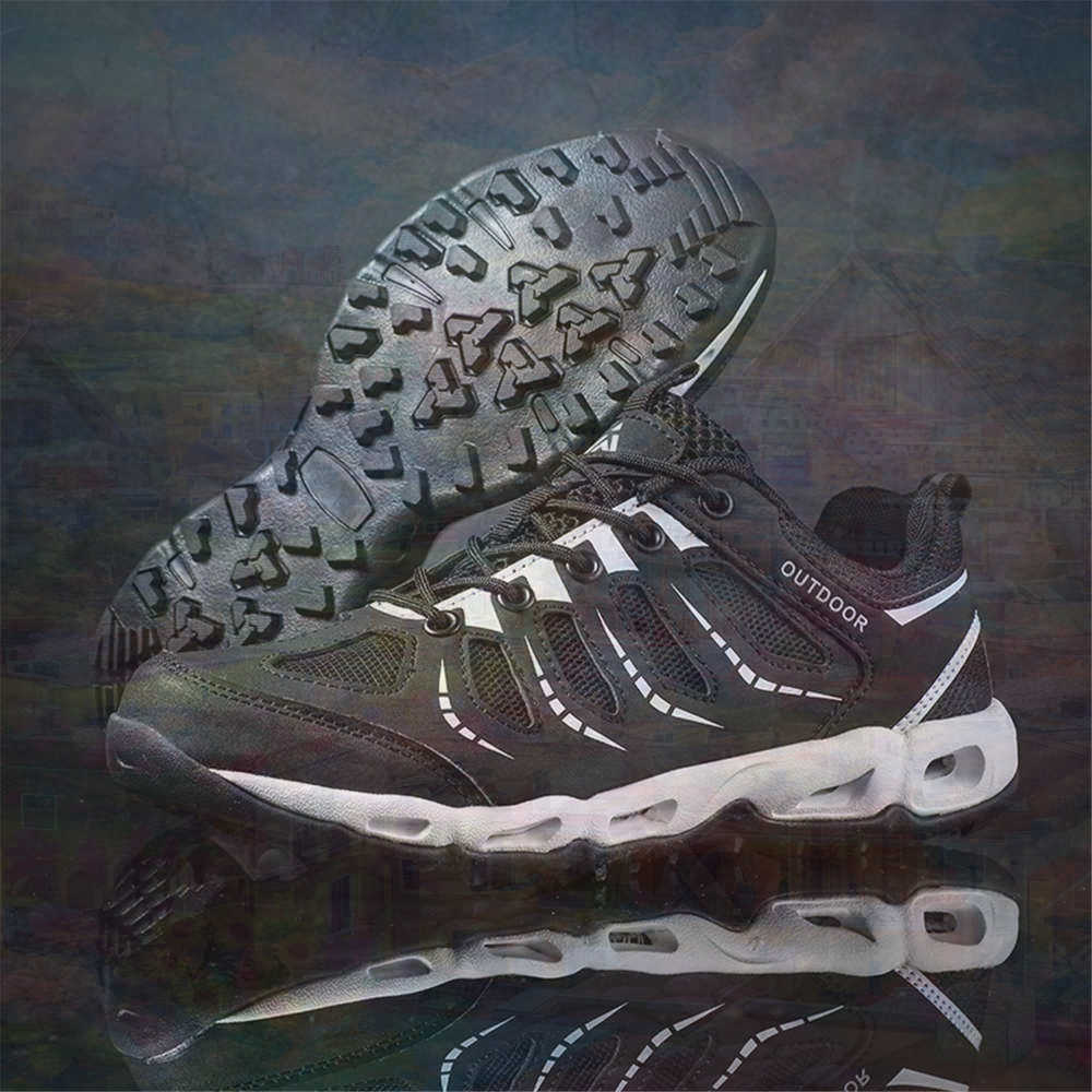 Sumer Round Tip Silver Sneaker - огляд і ціна Mens Grooming Brand